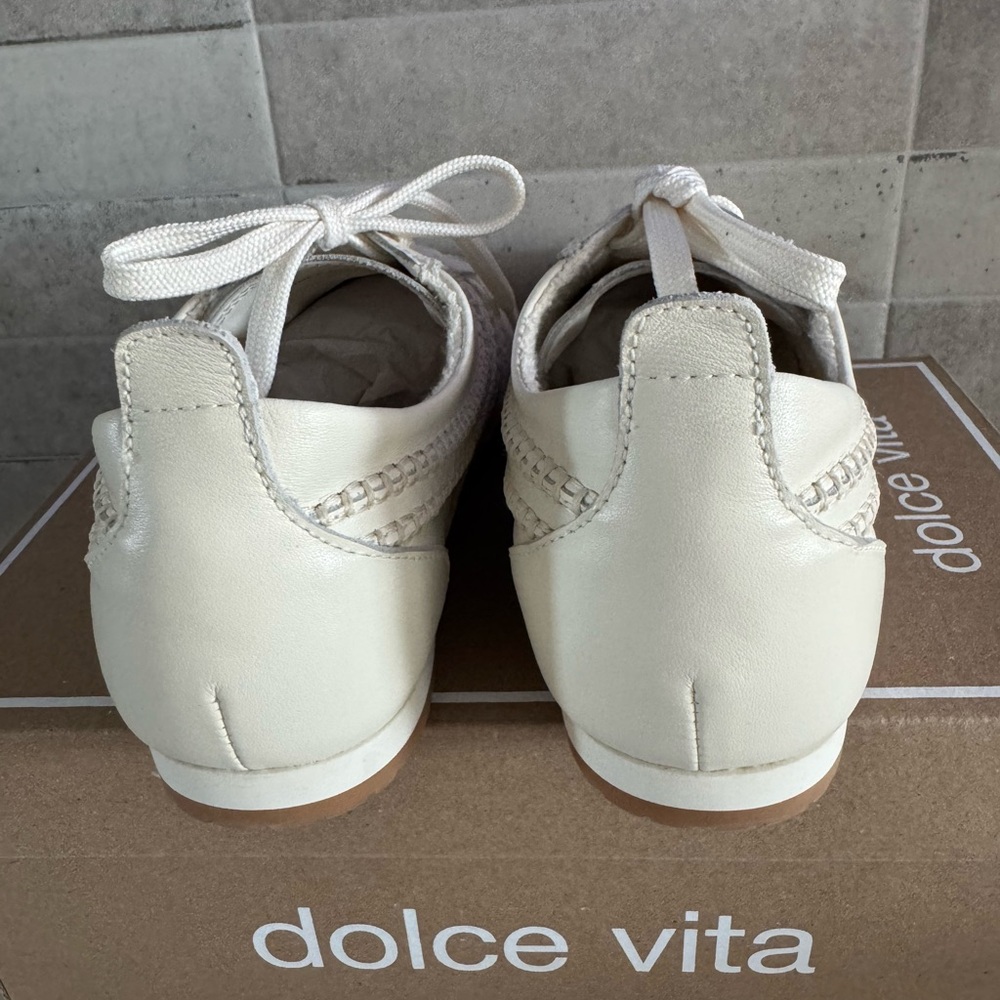 DOLCE VITA DELANY Off-White Sneakers, size 8 - Picture 3 of 12